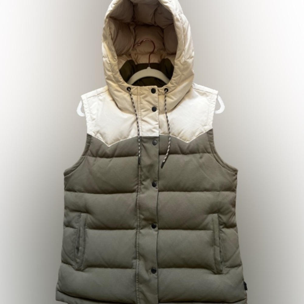 Patagonia Hooded Bivy Vest sage khaki size L